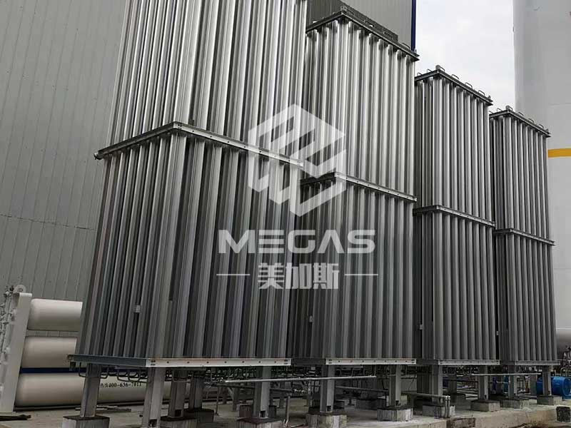 1683338952.jpg 氣化器-金屬冶煉行業-3000方高壓氣化器4臺.jpg